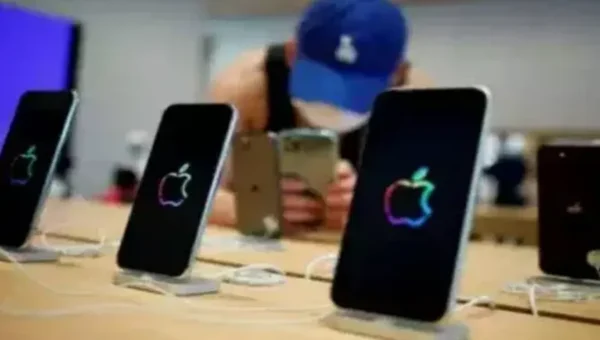 Report- India’s Tata Group to open 100 exclusive Apple stores