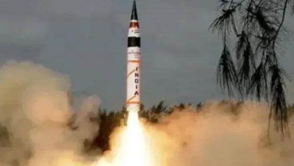India successfully carries out night trials of nuclear-capable ”Agni-five missile”