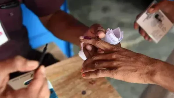 Polling for mega Delhi civic body election begins; 1:45 cr voters in 250 wards