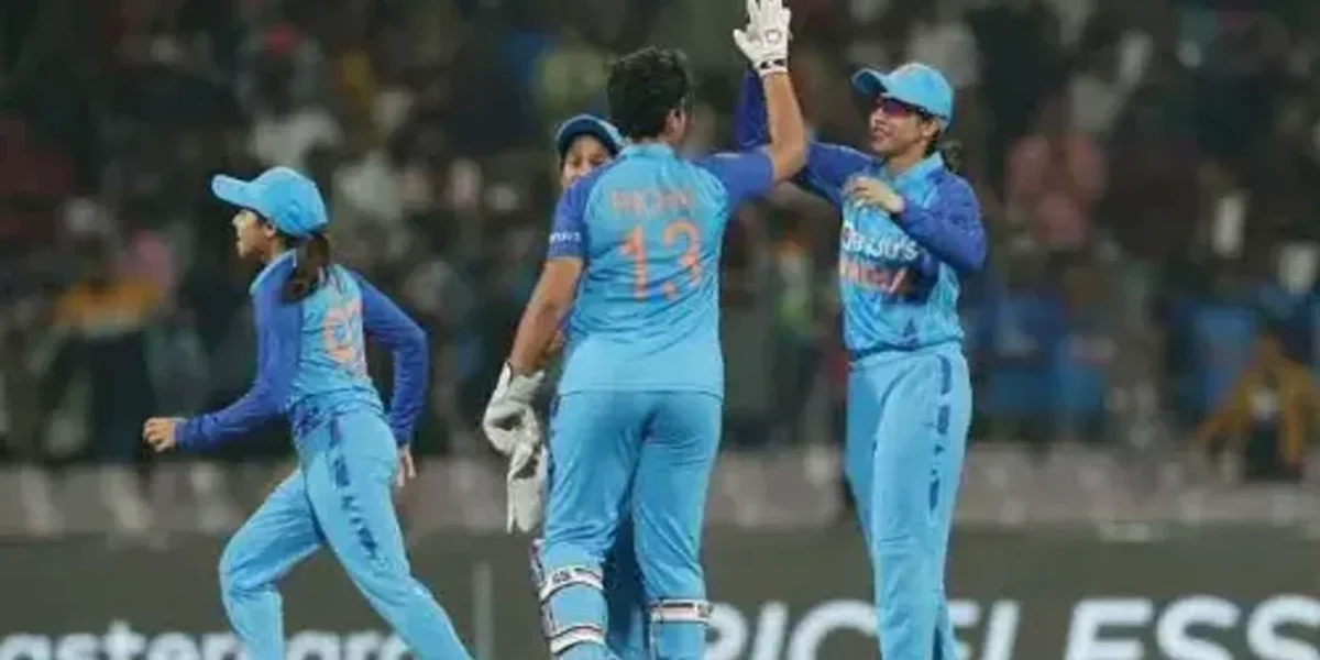 Women’s cricket: India defeat Australia in 2nd T20 International in Super Over to level series 1-1