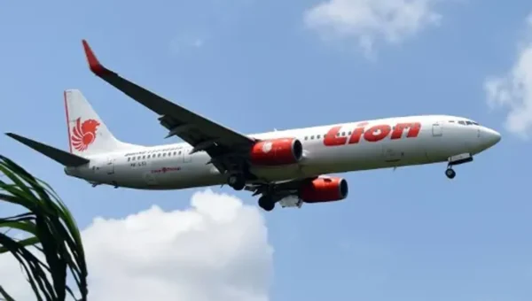 Lion Air Boeing 737 aircraft collides with airport terminal during take off