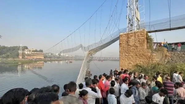Gujarat govt serves notice to Morbi civic body