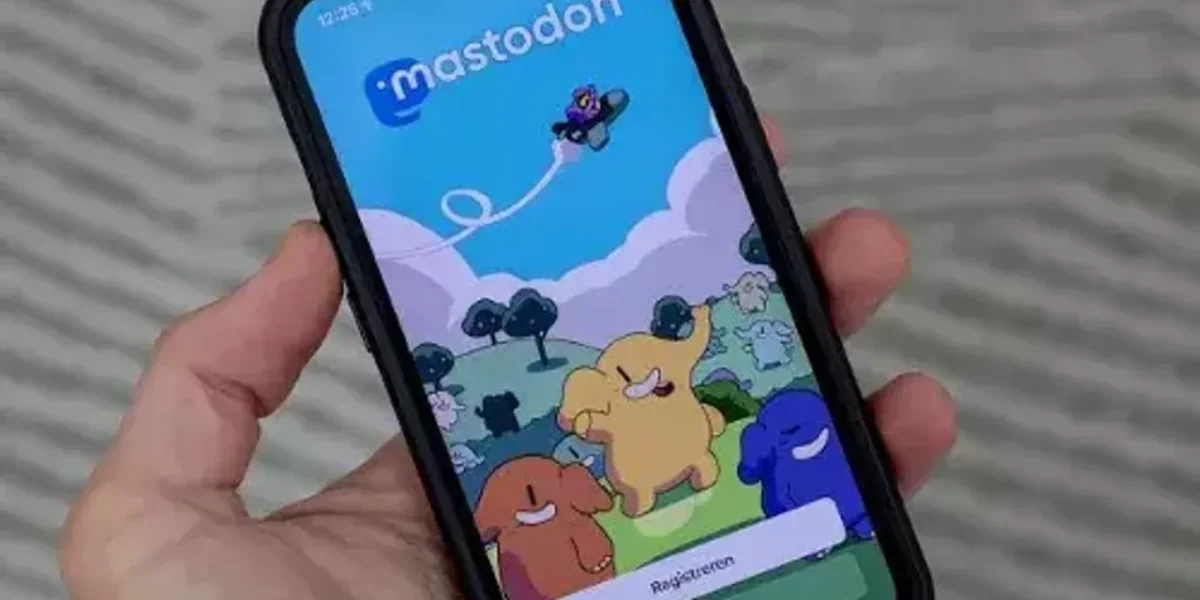 Mastodon loses hundreds of thousands of users weeks after peak in popularity