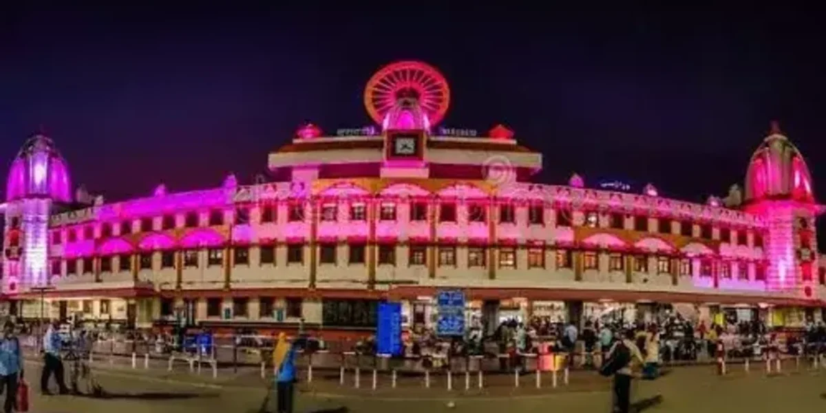FSSAI awards Varanasi Cantt Railway Station 5-star certification for high-quality, nutritious food