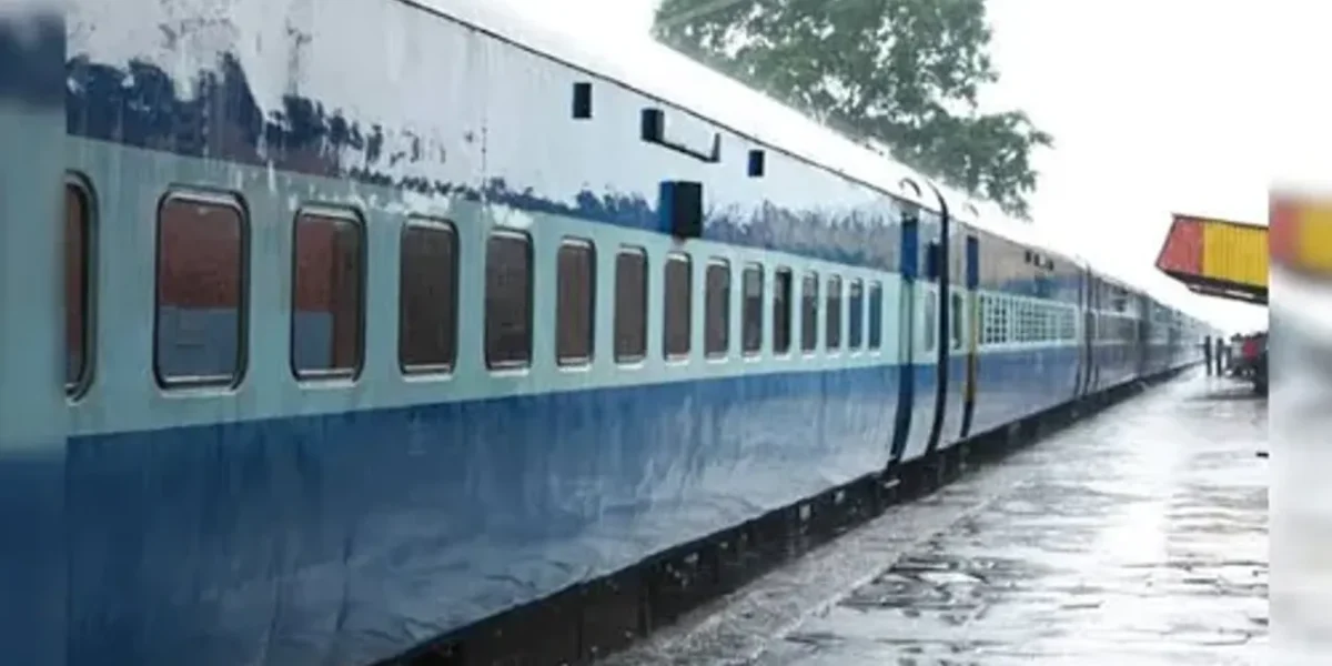 Married couple jumps in front of moving train in Vadodara, killed