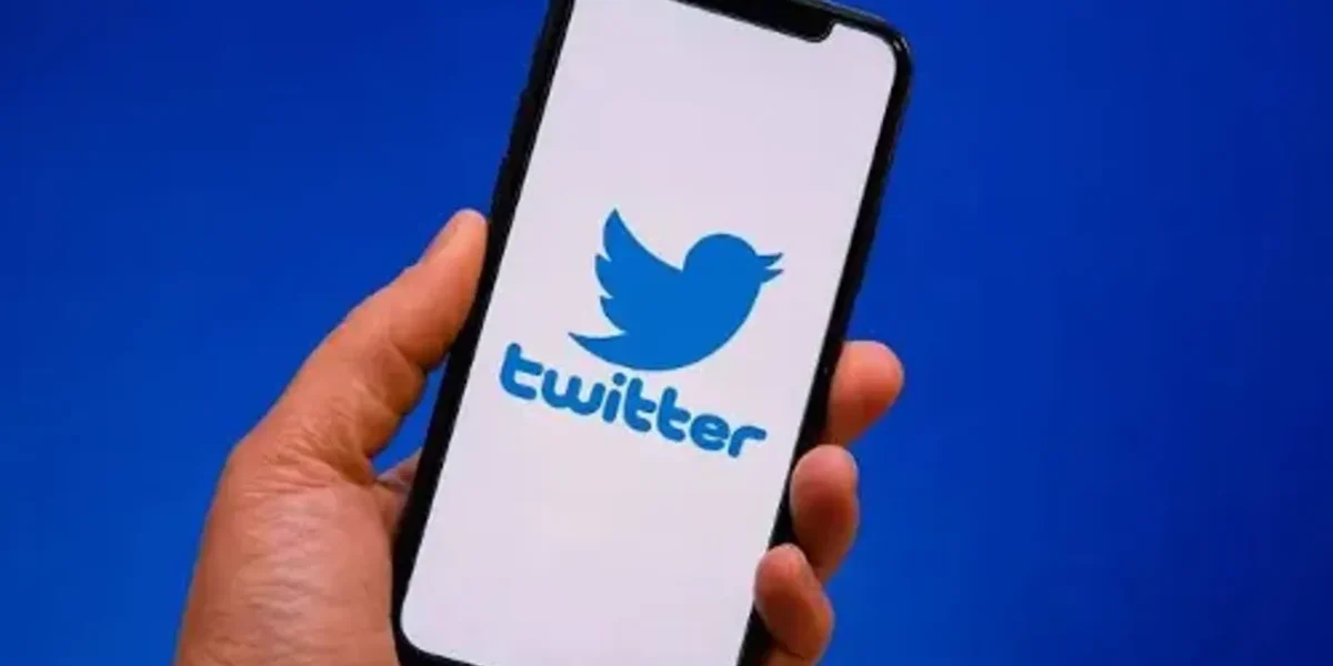 Twitter bans all third-party clients under new updated API rules