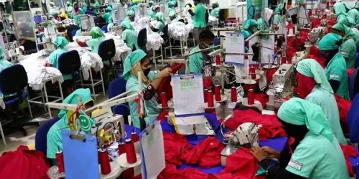 Study: Global fashion brands exploiting Bangladesh workers