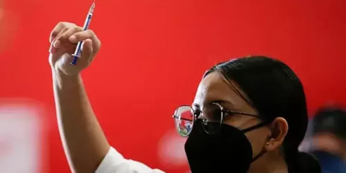 US proposes once-a-year COVID shots for most Americans