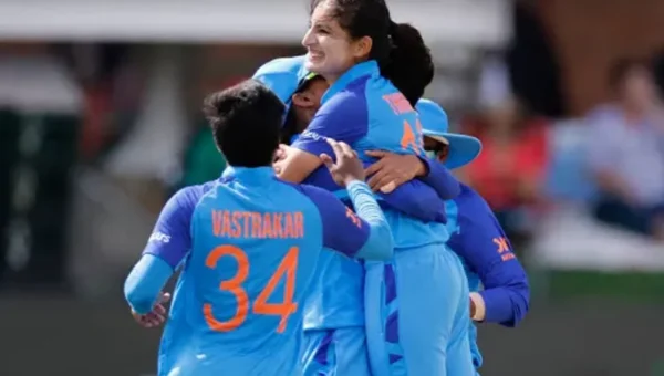 India enter semifinals of Women’s T20 World Cup beating Ireland
