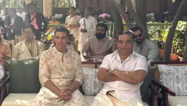 Aamir Khan uses walking stick, joins Kamal Haasan, Karan Johar, Prithviraj, Akshay at grand Rajasthan wedding