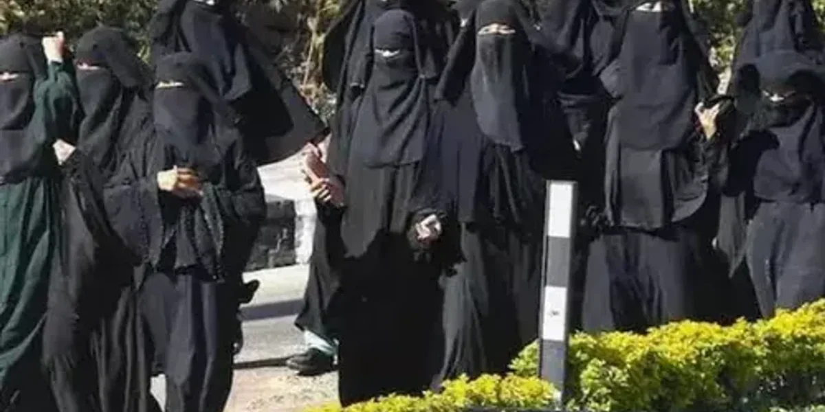 Hundreds of girls poisoned in Iran to stop them from going to school