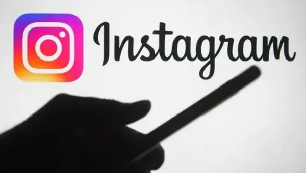 Instagram lets users post GIFs in comments