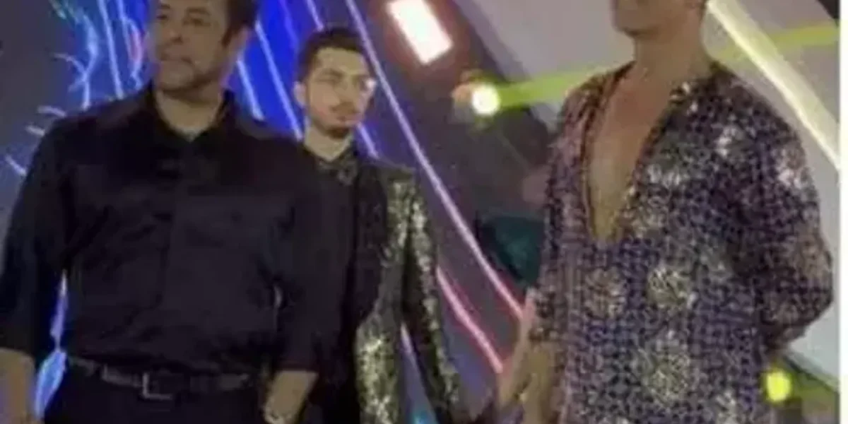 Salman Khan performs towel dance, Akshay Kumar dances to Main Khiladi at Delhi wedding function