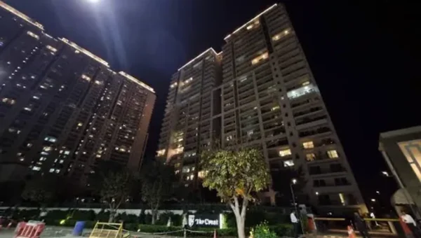 OYO Founder’s father dies falling off from 20th floor of high-rise building