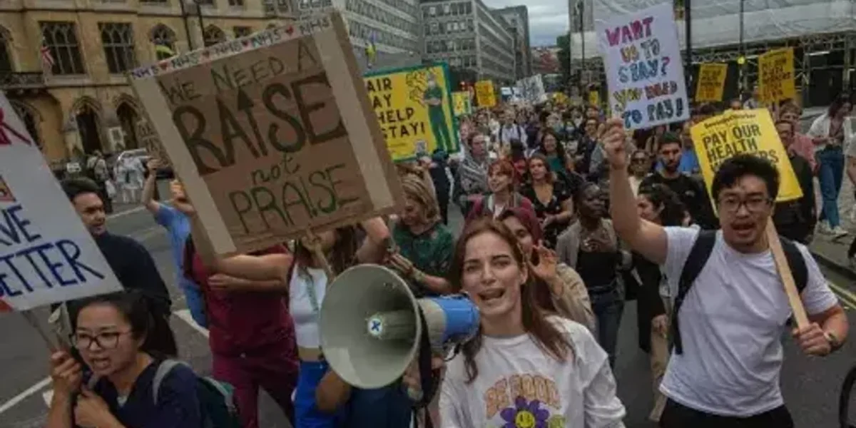 Junior doctors’ strike in UK threatens hospital operations, critical patient care