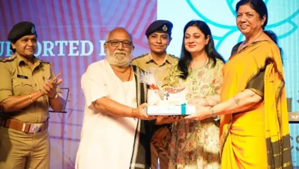 Eva Mall presented Mirchi Women of the Moment