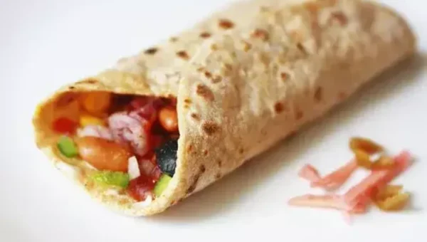 Red Kidney Beans Wrap Recipe: Try this delicious Kidney bean and salsa recipe, which makes for a delicious snack