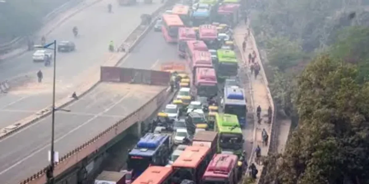 Five notices issued on shoddy Hatkeshwar flyover work in Ahmedabad