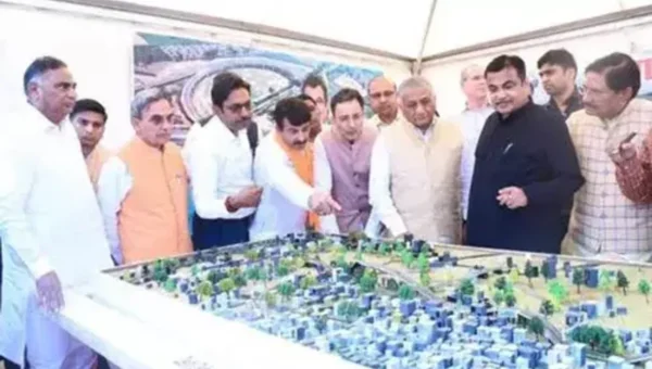 Travel Delhi to Dehradun in 2.5 hours, Nitin Gadkari reviews progress of new 212 km long Greenfield Expressway