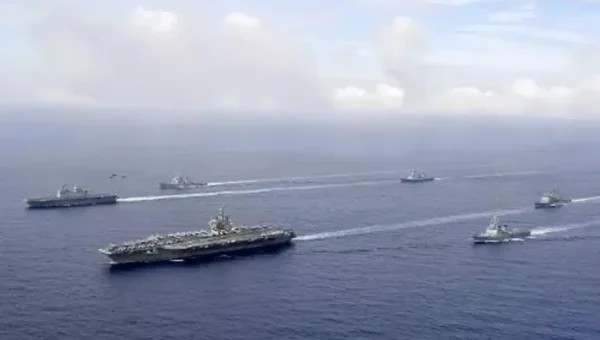 Report: Chinese warships, aircraft spotted in island amid US-Taiwan meet
