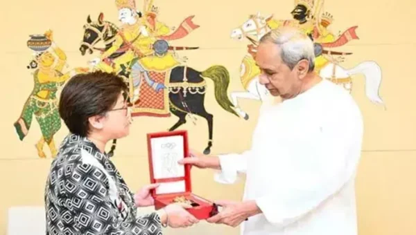 Odisha CM meets OFCH director on Olympic Value Education Program initiative