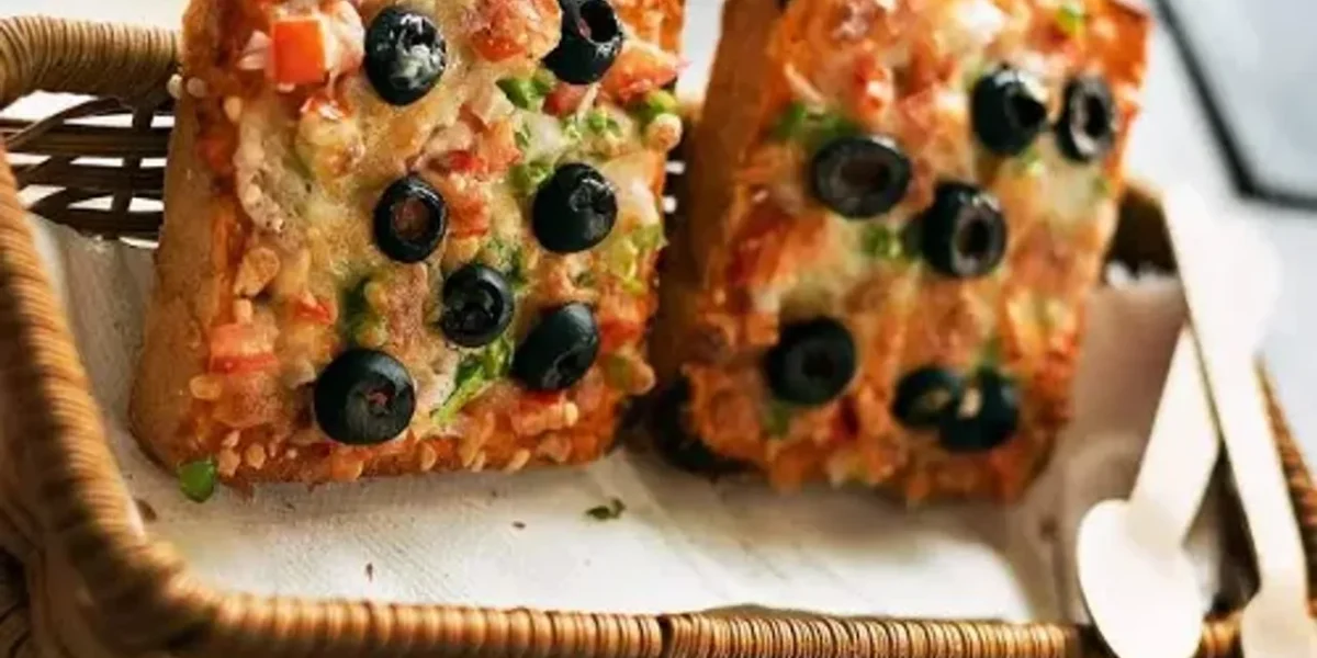 Sooji Pizza Recipe: It will be an instant hit among kids as well as adults