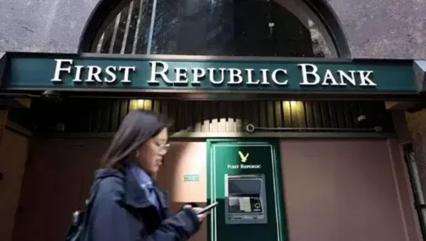 First Republic Bank: US officials lead urgent rescue talks; US banking crisis