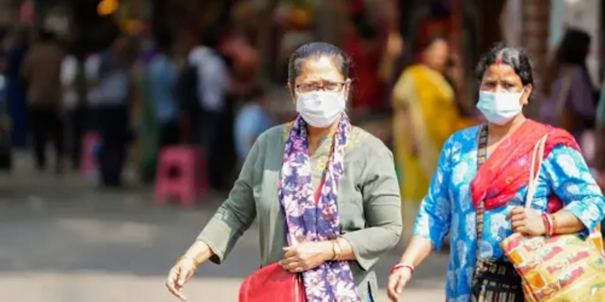 Mask mandate back in these states as Covid cases rise
