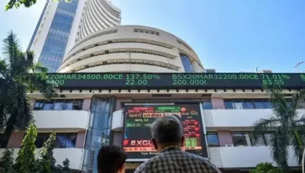 Sensex closes 350 pts lower ahead of GDP data; ONGC, Axis lag; Kotak gains