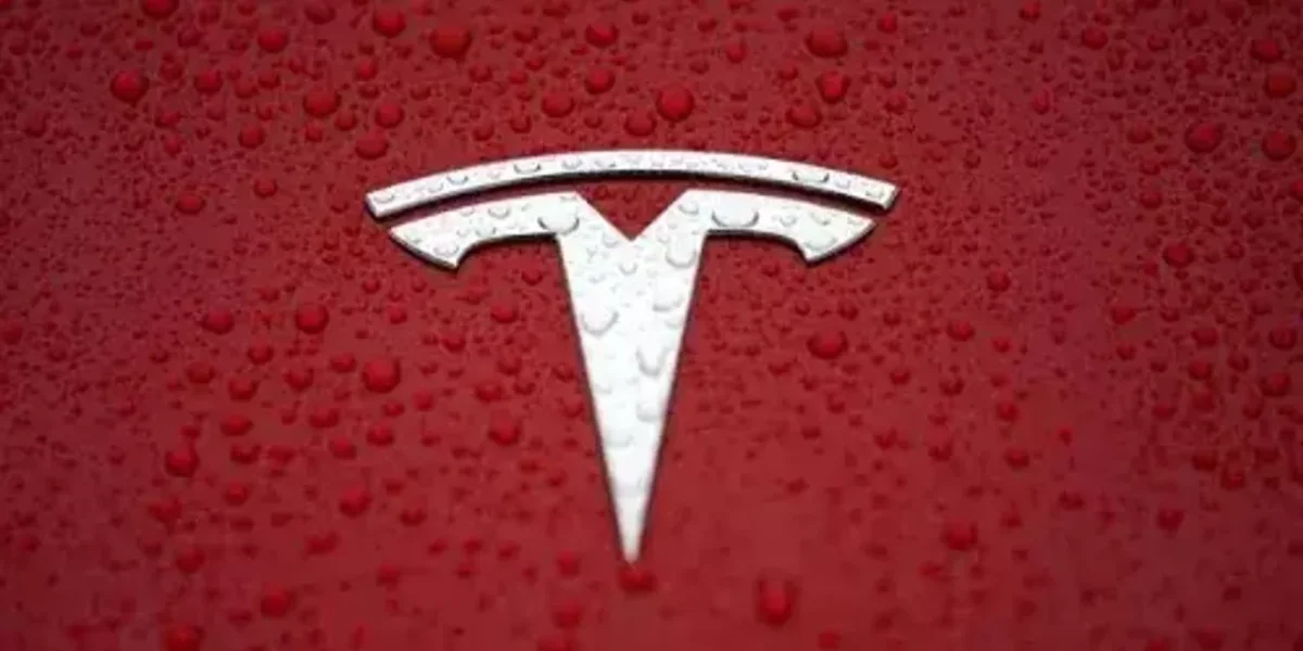 Elon Musk’s embrace of advertising at Tesla grabs marketers’ attention