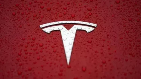 Elon Musk’s embrace of advertising at Tesla grabs marketers’ attention