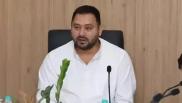 Court begins inquiry into Yadav’s remark on Gujaratis