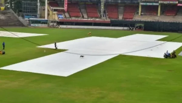 IPL: Chennai Super Kings to take on Delhi Capitals at M. A. Chidambaram Stadium in Chennai at 7:30 PM