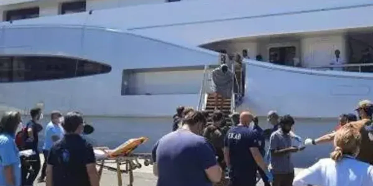 At least 78 people killed in boat tragedy in Greece