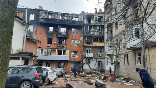 Russia strikes civilian buildings in Ukraine’s Kryvyi Rih, several feared to be wounded and trapped under rubble
