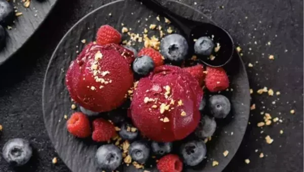 Berry Ice Cream Recipe: Give your love for ice creams a yummy and healthy twist with berries, nuts and fresh cream