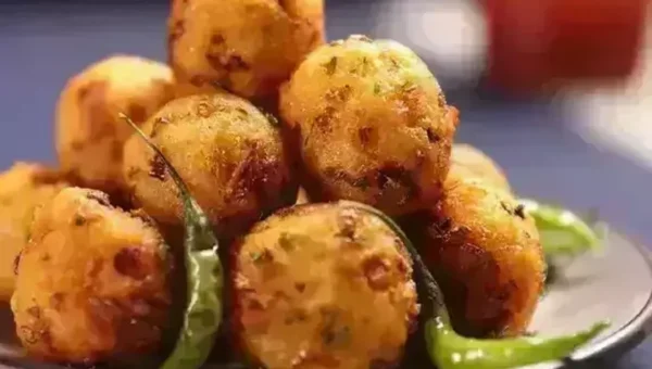 Poha Nuggets Recipe: Pair up the nuggets with tomato ketchup and mint chutney to make them wholesome