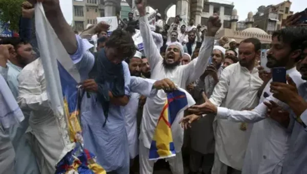 Pakistan: Anti-Sweden rallies held to denounce burning of Quran