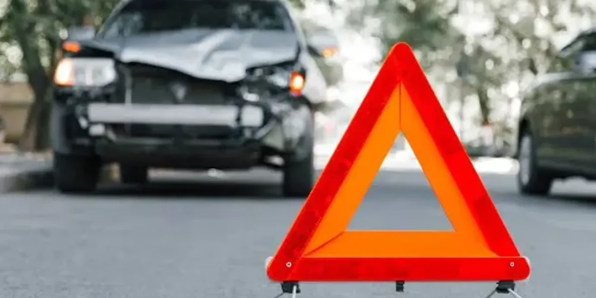 Reckless driving led to 8 accidents daily on SG Road: EMRI 108 data