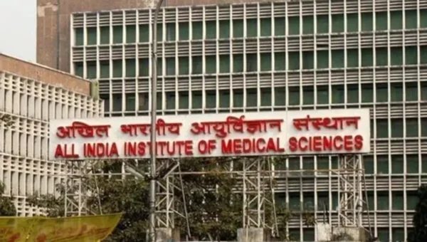 AIIMS-Delhi adopts ‘Sandes’ messaging app for internal communication