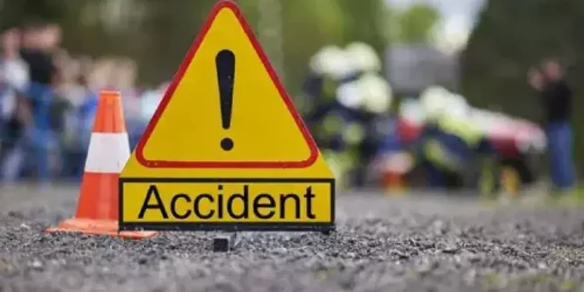Bus accident in Pakistan kills 5 after driver falls asleep