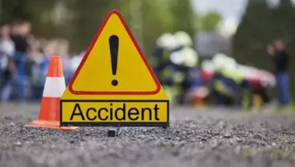 Bus accident in Pakistan kills 5 after driver falls asleep