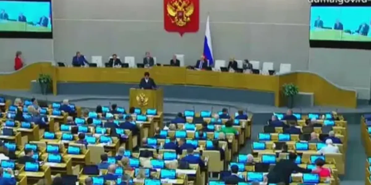 Russia moves closer to passes banning gender change