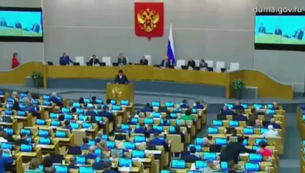 Russia moves closer to passes banning gender change