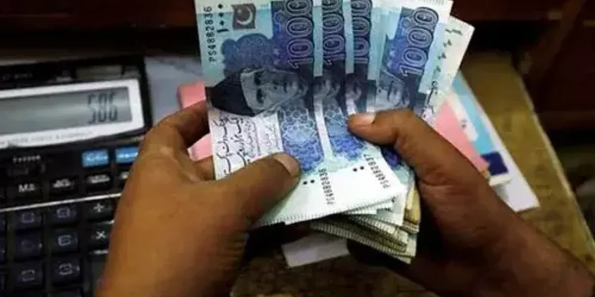 Pakistan: PKR falls to record low against US dollar as import restrictions ease