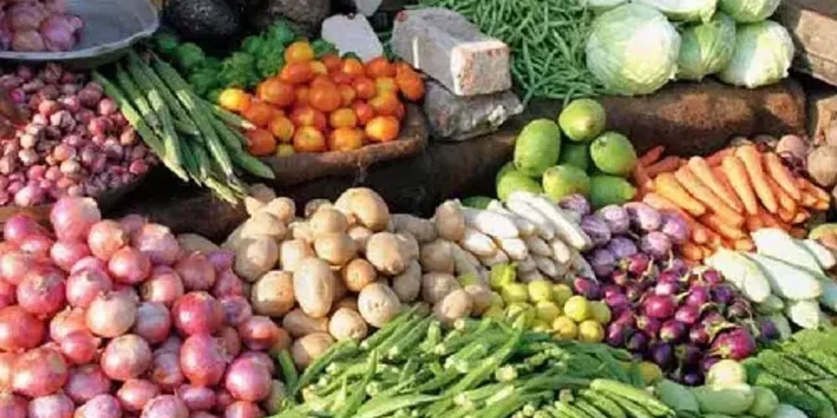 Finance Minister: Vegetable prices likely to cool down next month