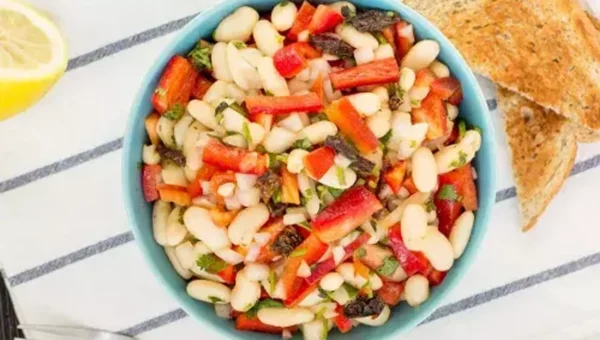 High Fiber Recipe: White Bean & Spinach Salad, Just in 10 Minutes