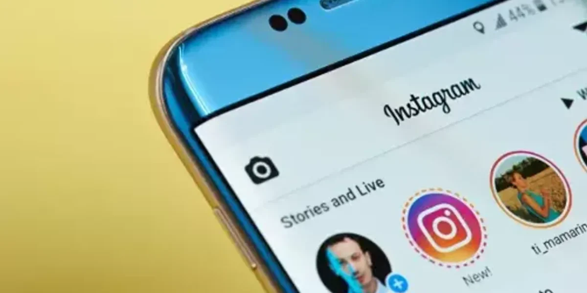 A quick guide for Instagram’s group mentioning feature