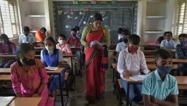 Assam government announces new dress code for teachers; t-shirts, jeans not allowed
