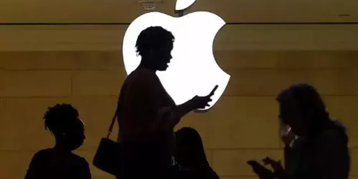 Russia bans use of Apple iPhones and iPads for work purposes, cites security concerns